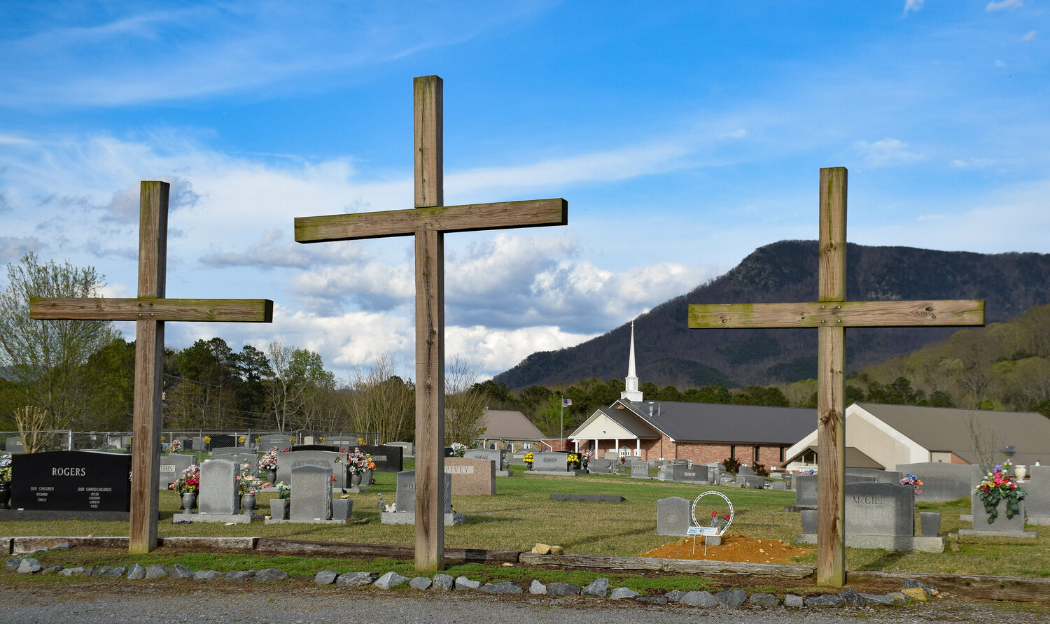 Settlers who started Holly Creek Baptist Church 175 years ago would be